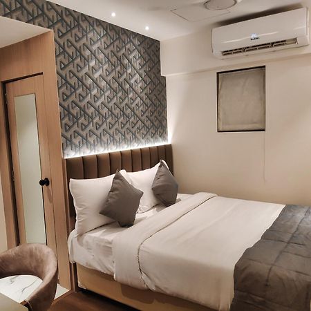 Maxxvalue Hotel Midc - Andheri 뭄바이 외부 사진